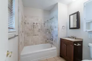 1011 John Reagan St, Benbrook, TX 76126 - Photo 21