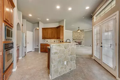 132 Silver Rose Boulevard, Burleson, TX 76028 - Photo 11