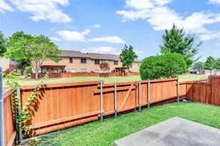 9845 Rockwall Rd, Plano, TX 75025 - Photo 13