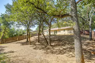 7036 Crabtree Ln, North Richland Hills, TX 76182 - Photo 27