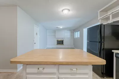 5905 Wheaton Drive, Fort Worth, TX 76133 - Photo 9