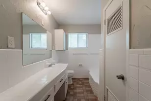 5905 Wheaton Dr, Fort Worth, TX 76133 - Photo 25