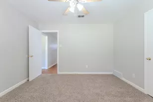 1030 Warden St, Benbrook, TX 76126 - Photo 25