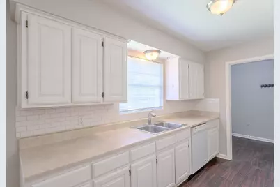 1030 Warden Street, Benbrook, TX 76126 - Photo 9