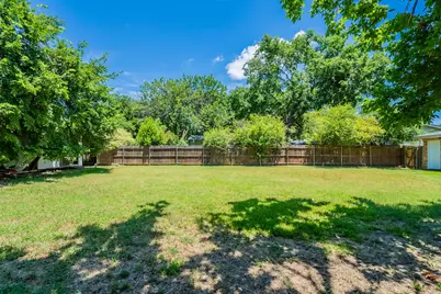 1030 Warden Street, Benbrook, TX 76126 - Photo 31