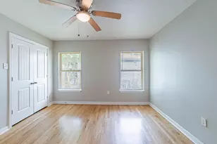 10033 Casa Oaks Dr, Dallas, TX 75228 - Photo 25