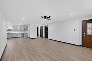 671 Cedarcliff Dr, Dallas, TX 75217 - Photo 11