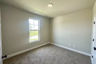 709 Bass Lk Ln, Cleburne, TX 76033 - Photo 11