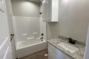 709 Bass Lk Ln, Cleburne, TX 76033 - Photo 13