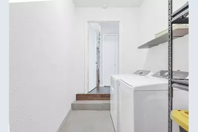 2002 Meadow Lane, Arlington, TX 76010 - Photo 25