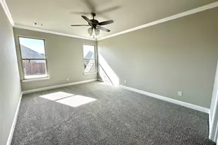 710 Broken Bow Ln, Cleburne, TX 76033 - Photo 11