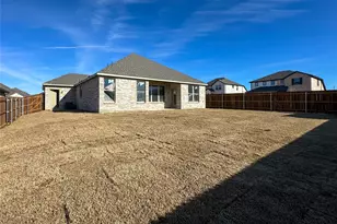 710 Broken Bow Ln, Cleburne, TX 76033 - Photo 13