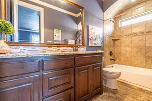 3526 Abes Landing Dr, Granbury, TX 76049 - Photo 11