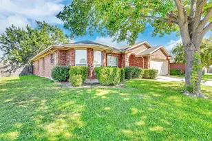 7601 Northpoint Dr, Rowlett, TX 75089 - Photo 3