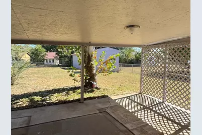 1413 Phillips Street, Cleburne, TX 76033 - Photo 11