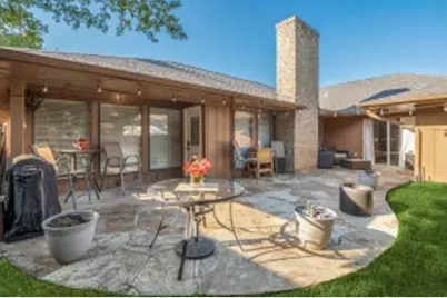 2719 N Surrey Drive, Carrollton, TX 75006 - Photo 39