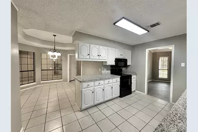 212 W Oaks Circle, Sulphur Springs, TX 75482 - Photo 5