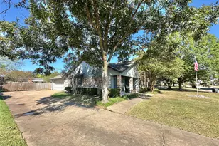 212 W Oaks Circle, Sulphur Springs, TX 75482 - Photo 31