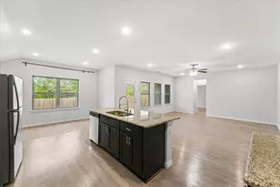 2100 Penn St, Farmersville, TX 75442 - Photo 5