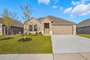 1416 Blossom Ct Dr, Princeton, TX 75407 - Photo 1