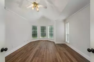 4220 Oak Grove Dr, Carrollton, TX 75010 - Photo 21