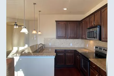 950 Henderson Street #1310, Fort Worth, TX 76102 - Photo 7