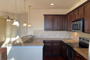 950 Henderson St, Fort Worth, TX 76102 - Photo 7