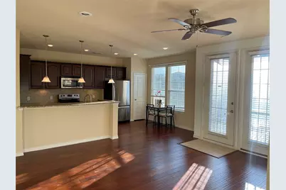 950 Henderson Street #1310, Fort Worth, TX 76102 - Photo 3