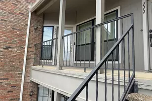 2736 Silver Creek Dr, Arlington, TX 76006 - Photo 3