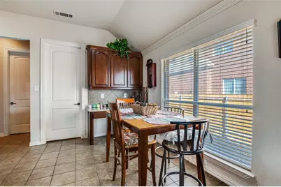 626 Saddlebrook, DeSoto, TX 75115 - Photo 9