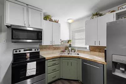 604 E Collins Street, Decatur, TX 76234 - Photo 13