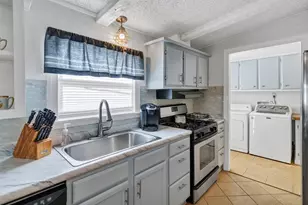 3407 Mariana Ct, Granbury, TX 76048 - Photo 11