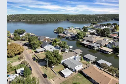3407 Mariana Court, Granbury, TX 76048 - Photo 23