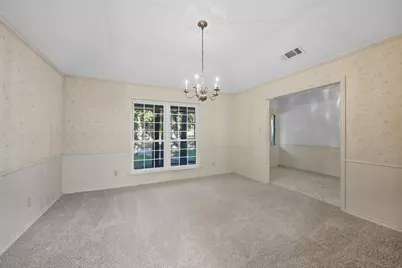 924 Ridgecrest Circle, Denton, TX 76205 - Photo 15