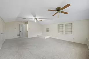 924 Ridgecrest Cir, Denton, TX 76205 - Photo 29