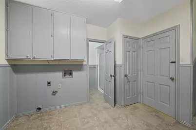 924 Ridgecrest Circle, Denton, TX 76205 - Photo 31