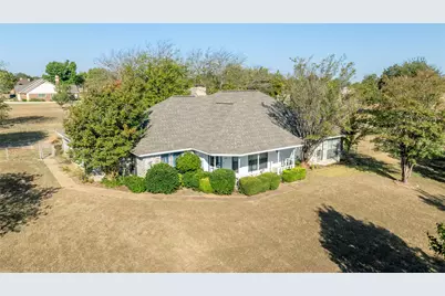 3481 Oak Tree Lane, Midlothian, TX 76065 - Photo 1