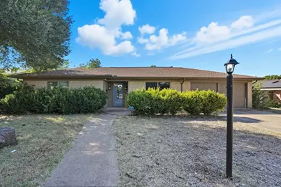 233 Bellvue Drive, Fort Worth, TX 76134 - Photo 1