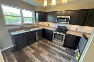 2736 Silver Creek Dr, Arlington, TX 76006 - Photo 9