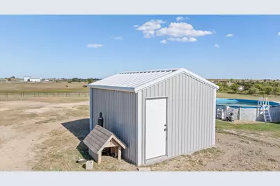 2425 County Road 184, Stephenville, TX 76401 - Photo 31