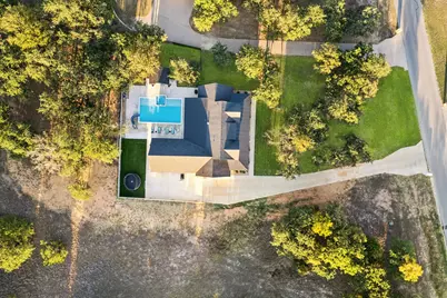 716 S Sugartree Drive, Lipan, TX 76462 - Photo 33