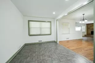 2515 S Fifth St, Garland, TX 75041 - Photo 7