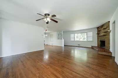 2515 S 5th Street, Garland, TX 75041 - Photo 3