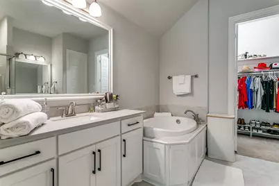 117 St Elias Drive, Burleson, TX 76028 - Photo 17