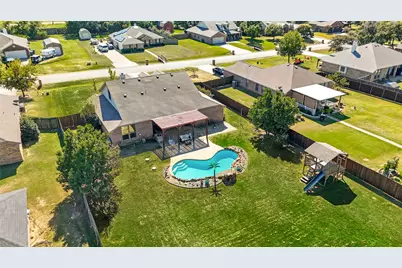 102 Faircrest Drive, Krugerville, TX 76227 - Photo 39