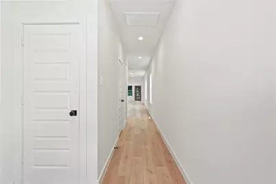 420 N Moore Street, Dallas, TX 75203 - Photo 3