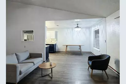 6205 Maple Springs Drive, Arlington, TX 76001 - Photo 5