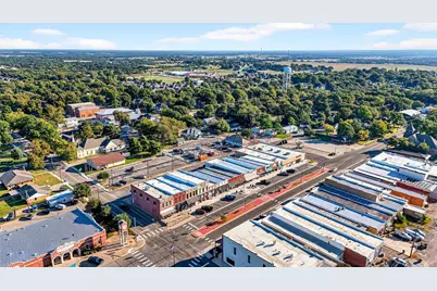 634 E South Street, Whitesboro, TX 76273 - Photo 15