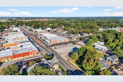 634 E South Street, Whitesboro, TX 76273 - Photo 11