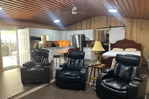 191 Cherry Ln, Streetman, TX 75859 - Photo 7